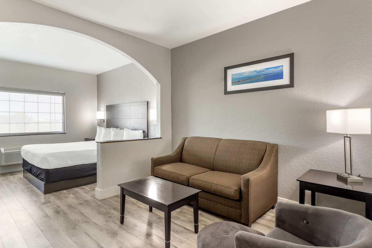 Best Hotels in Texas City TX